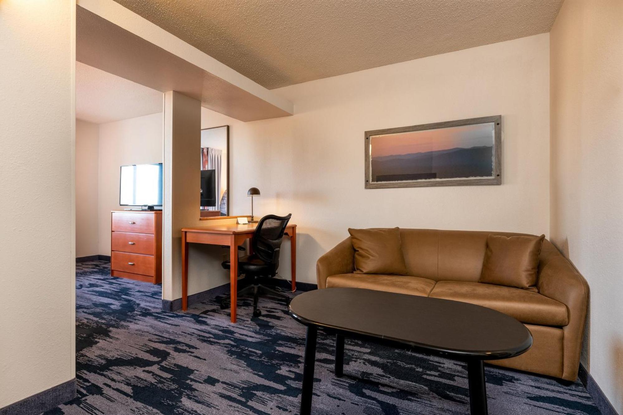 Fairfield Inn & Suites By Marriott Спеърфиш Екстериор снимка
