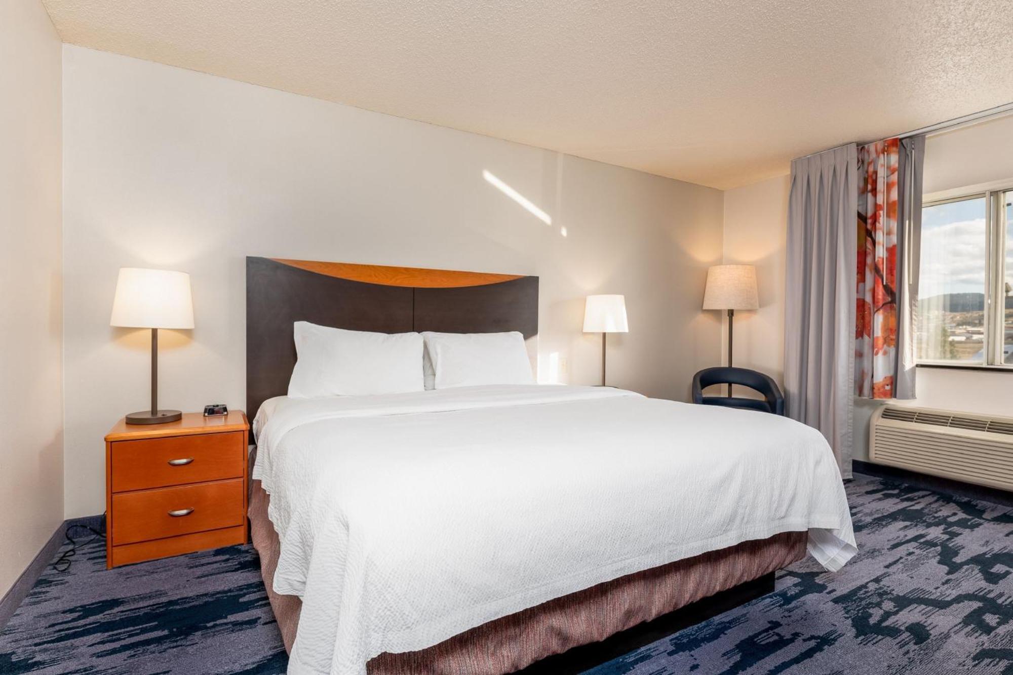Fairfield Inn & Suites By Marriott Спеърфиш Екстериор снимка