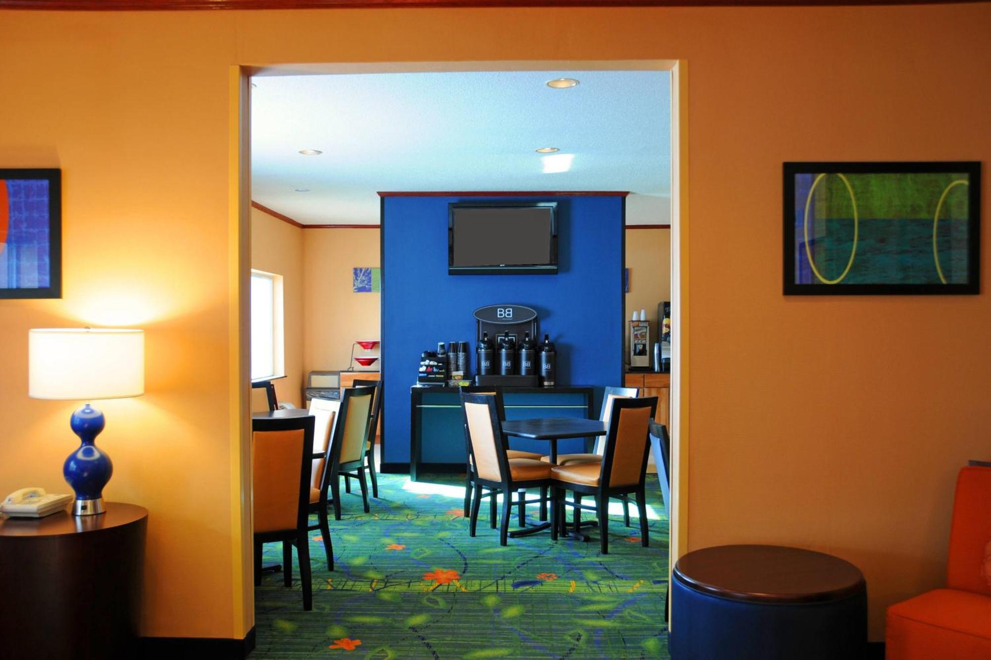 Fairfield Inn & Suites By Marriott Спеърфиш Екстериор снимка