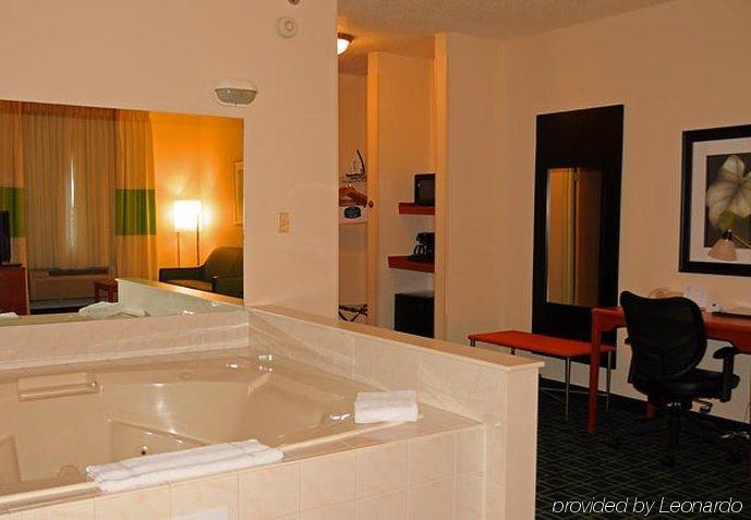 Fairfield Inn & Suites By Marriott Спеърфиш Екстериор снимка